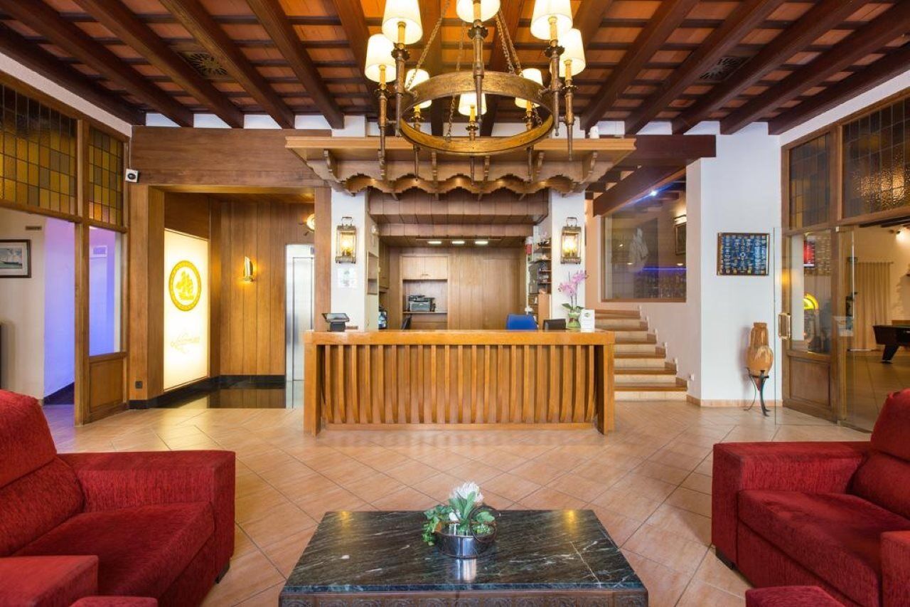 Hotel La Carolina Lloret de Mar Exterior photo